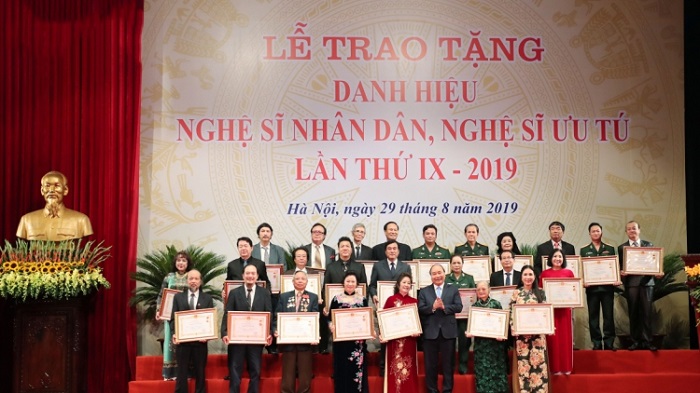 Lễ trao danh hiệu Nghệ sĩ ưu tú 